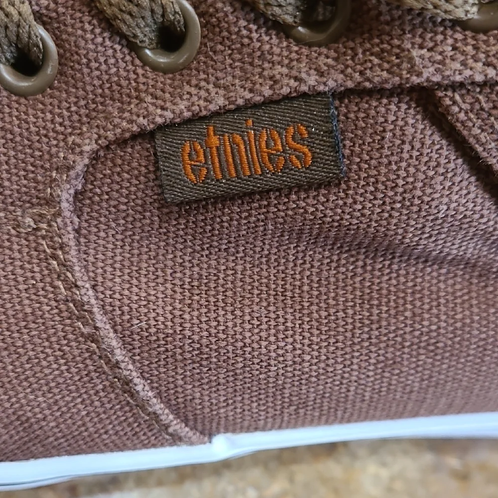 Etnies Brown Canvas Men's Skate Sneakers Casual Shoes Size 11